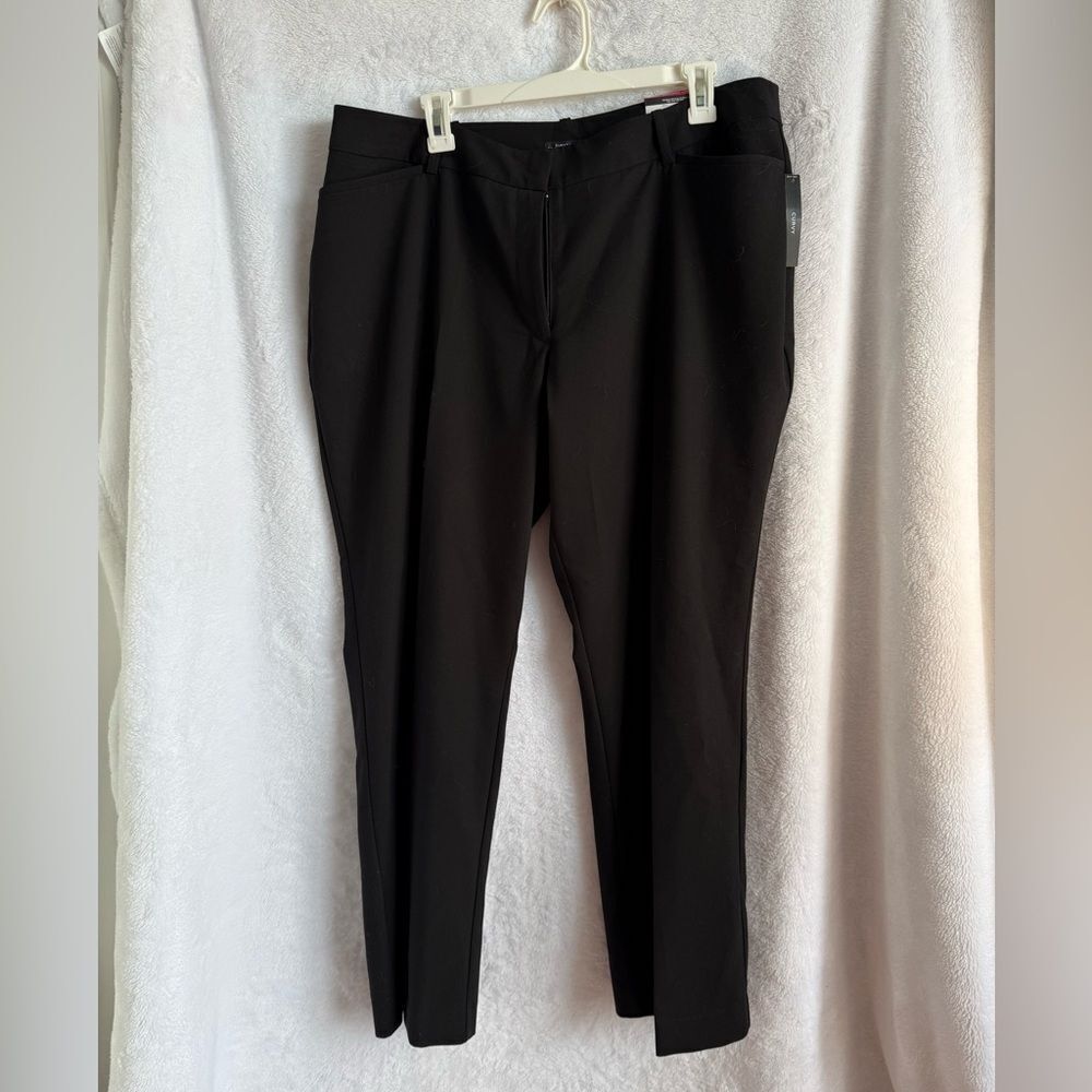 Worthington Black Dress Pants with Classic Straight-Leg Cut - Short Length